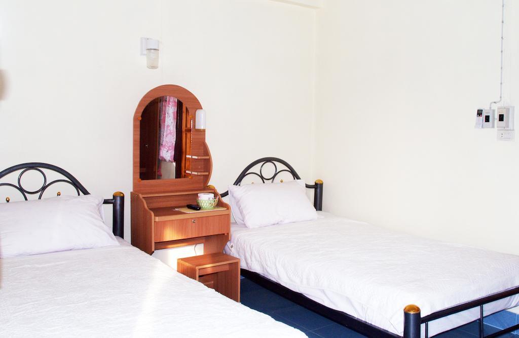 Sangaroon Hotel プワ 部屋 写真