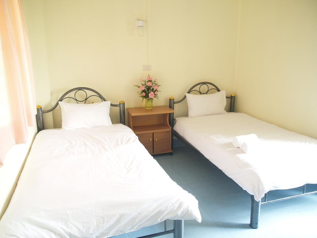 Sangaroon Hotel プワ 部屋 写真